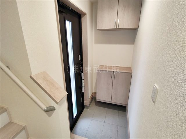 【内装】 | 川越市砂久保　全１棟 | 玄関内装