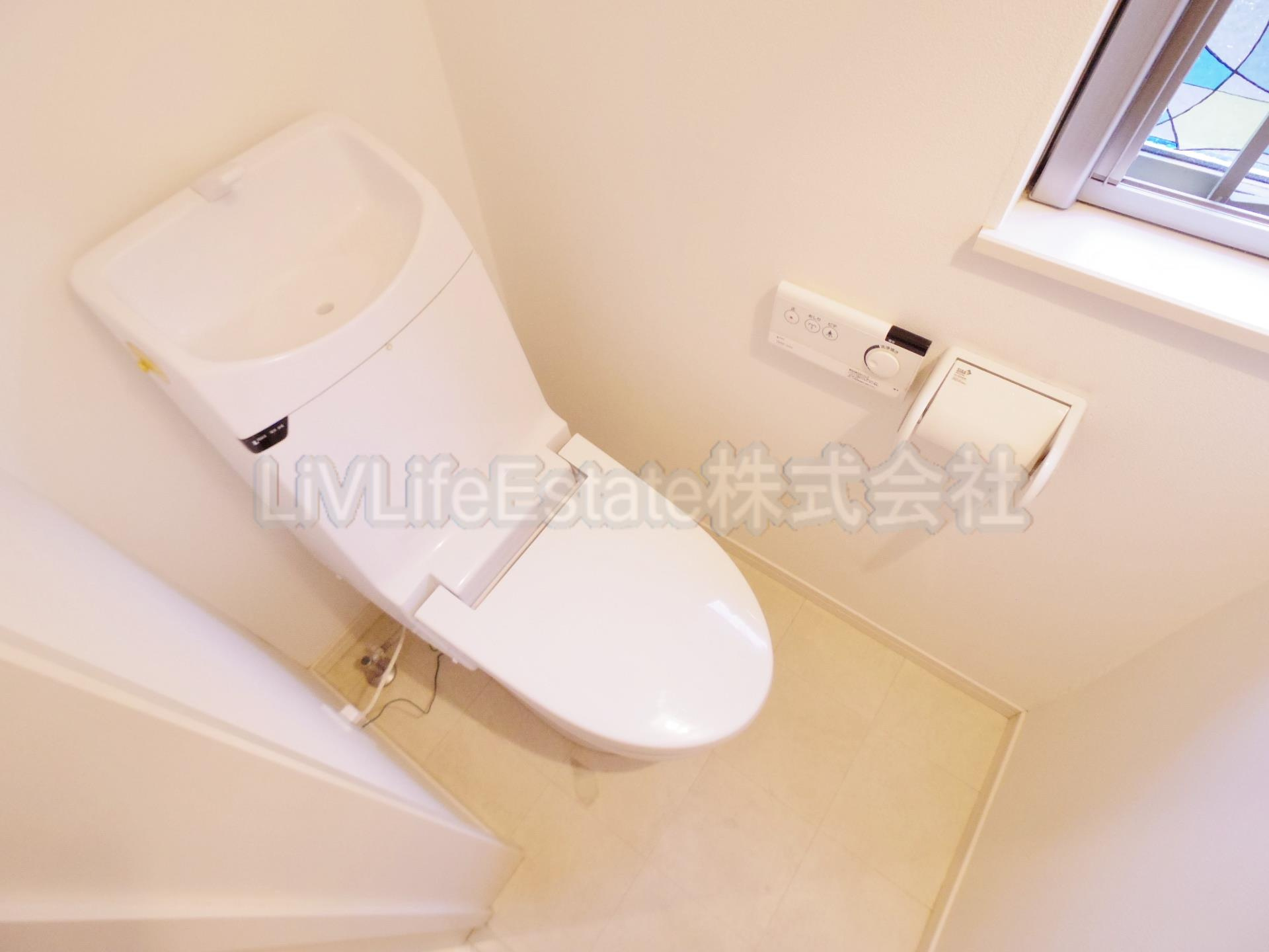 小平市鈴木町２丁目戸建のトイレ