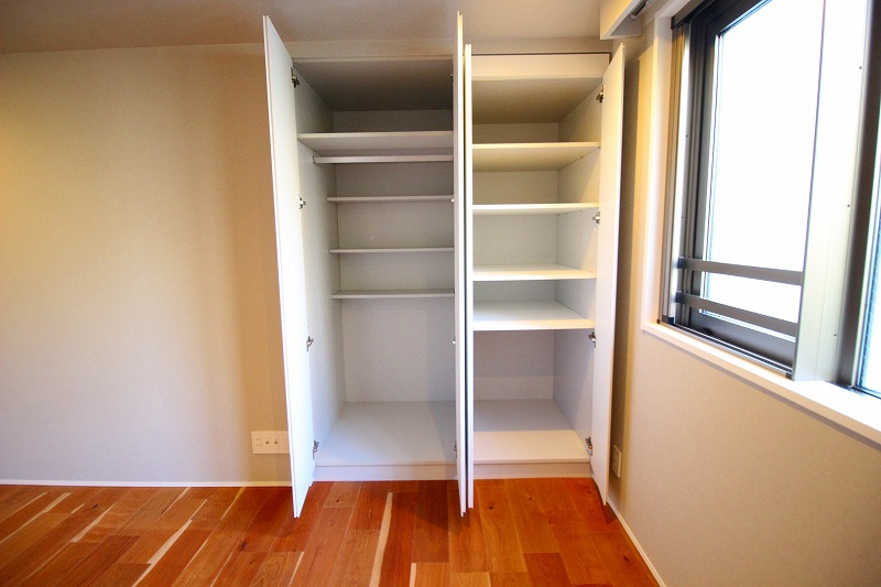 ファミールグラン神宮前の収納