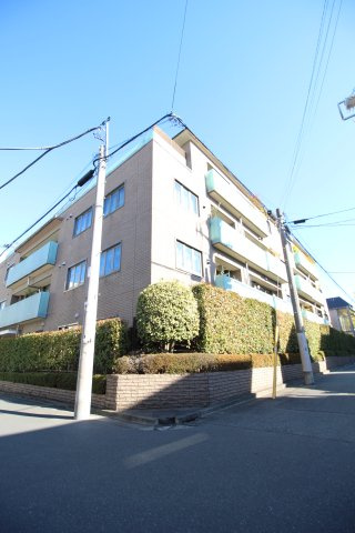 ファミールグラン神宮前