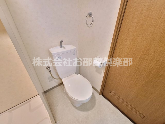 パークマンション諏訪のトイレ|コンパクトで使いやすいトイレです