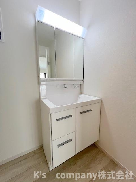 茅ヶ崎市旭が丘　新築戸建　1号棟の収納|同施工例