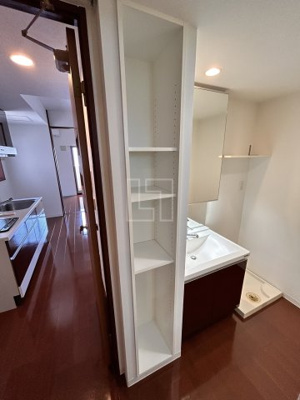 【収納】 | コンソラーレ瓦屋町 | コンソラーレ瓦屋町　リネン棚