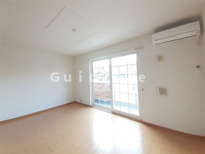 【居間・リビング】 | ファインヴィラC棟