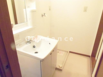 【洗面所】 | ル・プレンシュルA