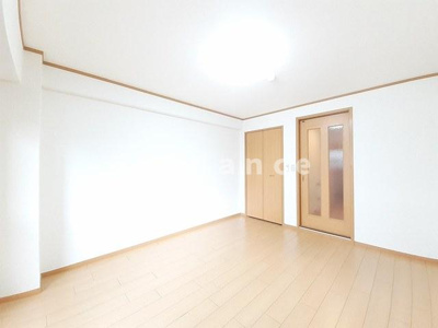 【内装】 | フィオーレ八木