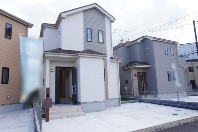 草加市稲荷4丁目 新築分譲住宅 全5棟 C号棟の外観