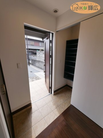 【玄関】 | 加古川市志方町横大路　中古戸建