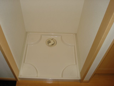 【その他】 | ＨＵＳ・ＲＥＩ | 洗濯機置場