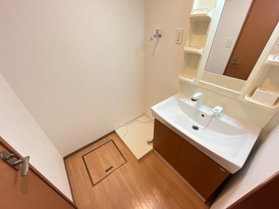 【洗面所】 | グランベル三山木 | 洗面所