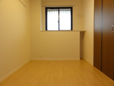 【内装】 | プリオール | 洋室