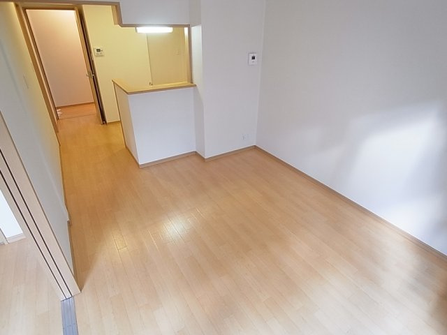 プロヴァンス壱番館の内装|人気のカウンターキッチン