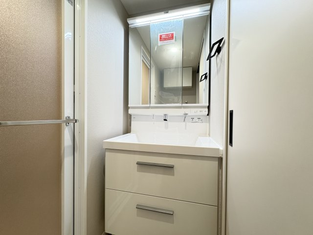 ガーデンプラザ柴又壱番館の独立洗面台