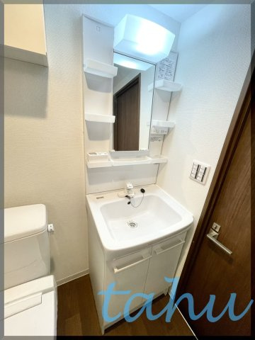 豊島区南大塚１丁目の賃貸マンションの独立洗面台