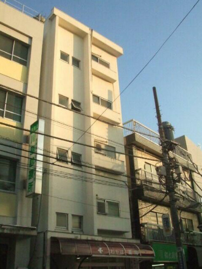 中野区弥生町３丁目の賃貸マンションの外観