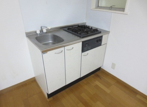 中野区弥生町３丁目の賃貸マンションのキッチン