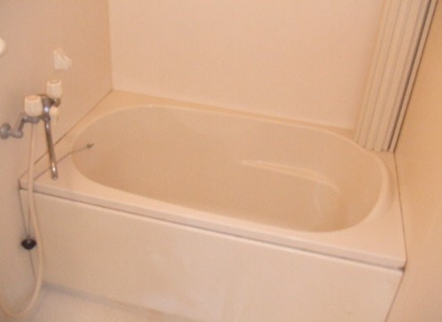 中野区弥生町３丁目の賃貸マンションの浴室