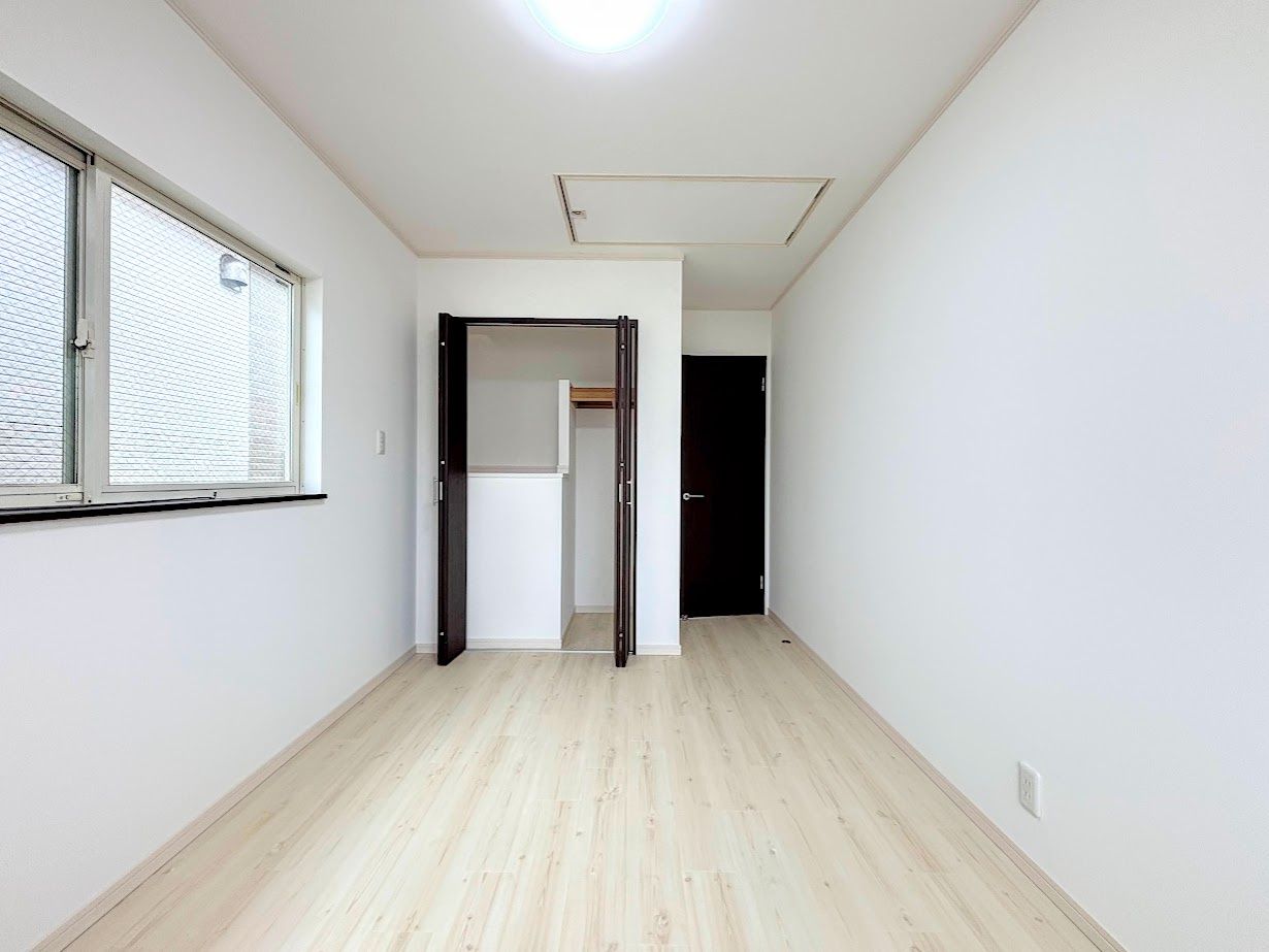 保土ヶ谷区権太坂3丁目　中古戸建ての洋室|◆子育て世代のスタッフもいますので、お客様目線での物件選び、ご提案が可能です。お問い合わせいただきました物件以外も多数ご紹介させていただきます。
