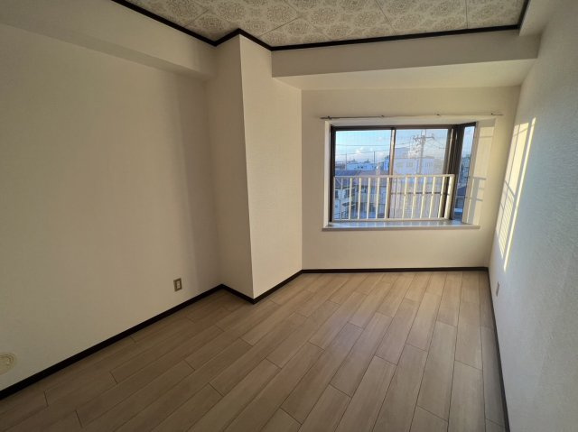 TYマンションの洋室