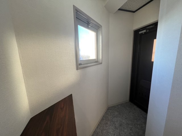 TYマンションの玄関