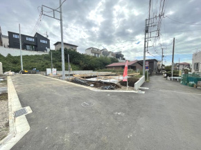 【前面道路含む現地写真】 | 前面道路