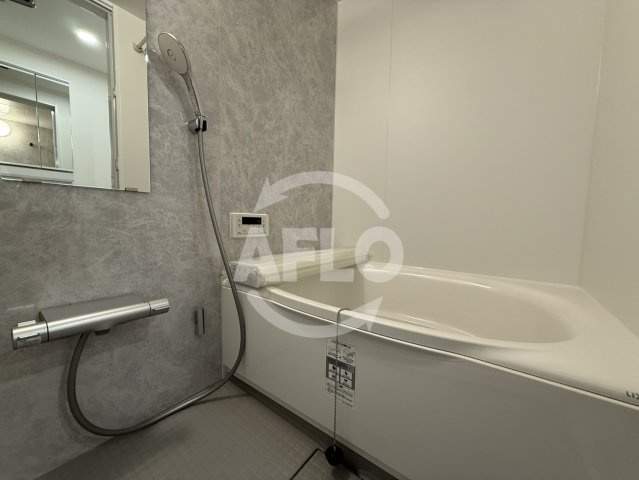 モクシオン大阪ベイの浴室|モクシオン大阪ベイ　風呂