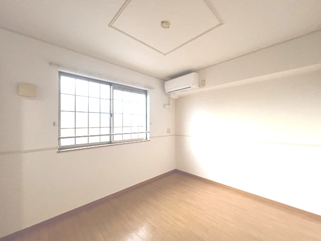 エスペランサ　Kの洋室