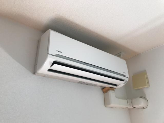 インペリアルコートの設備|リビングエアコン