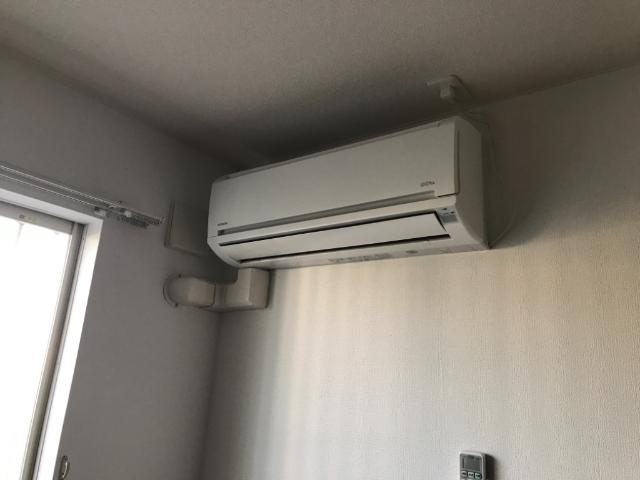 インペリアルコートの設備|洋室エアコン