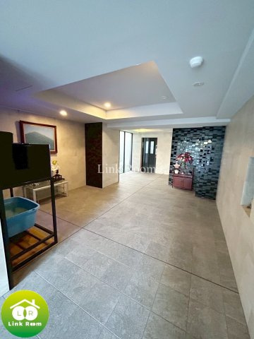 FARFALLAのロビー