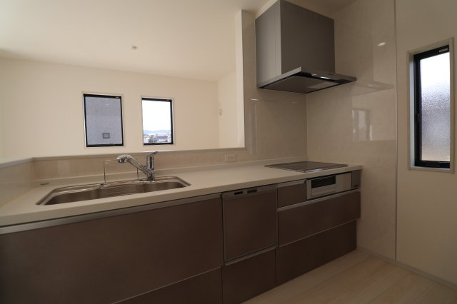 北野町今山戸建2号棟のキッチン