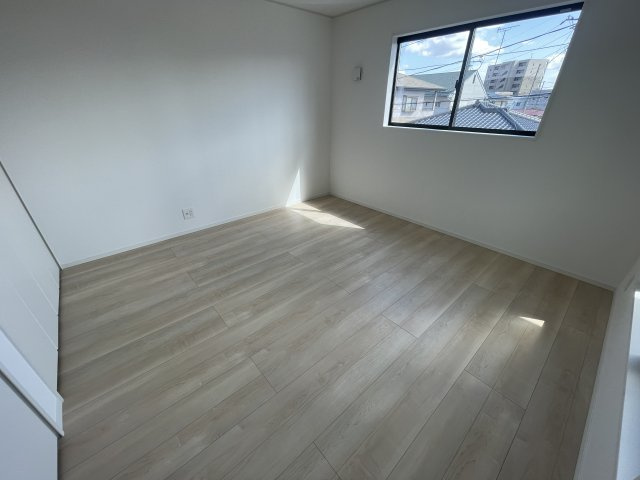 クレイドルガーデン宇都宮市今泉町第５　新築一戸建て