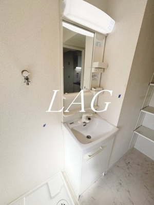 【洗面所】 | エーデルハイツ | 洗面台です。