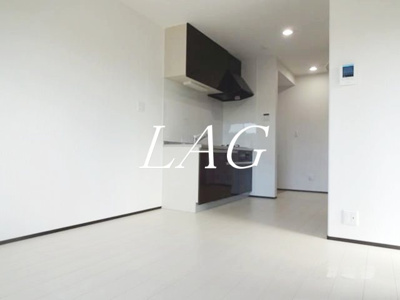 【居間・リビング】 | レジデンシア浦和皇山町 | 洋室のお部屋です。