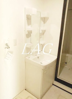 【洗面所】 | レジデンシア浦和皇山町 | 洗面台です。