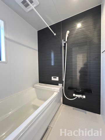 碧南市鴻島町第8　新築一戸建の浴室