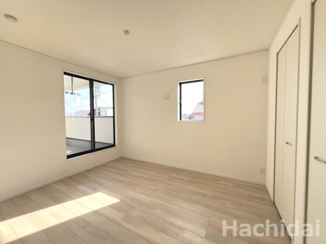 碧南市鴻島町第8　新築一戸建の洋室