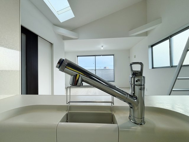 和光市白子3丁目のキッチン|ビルトイン浄水器を装備しています