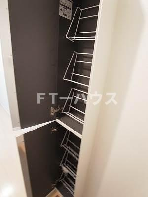 Ｒｅｆｉｎｅｄ　ＭＡＫＵＨＡＲＩの収納