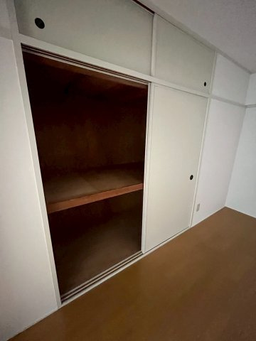 甲子園ローズハイツの収納