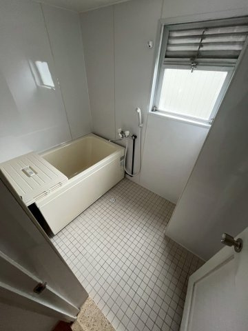 甲子園ローズハイツの浴室