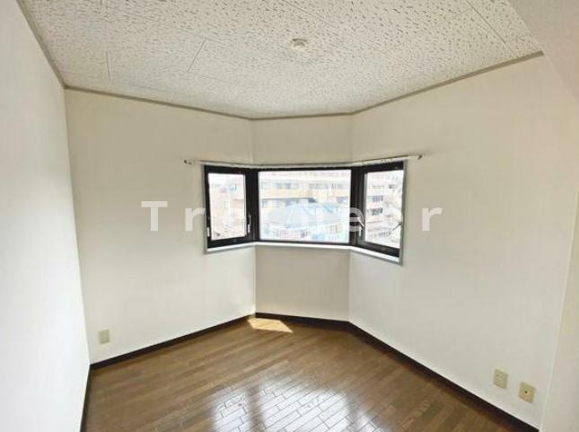 三園さえぐさマンションの寝室