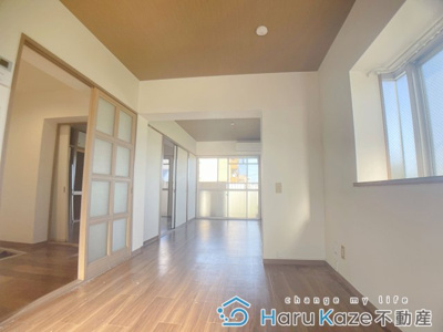 【居間・リビング】 | Sunny Well【名古屋市賃貸・事務所可】