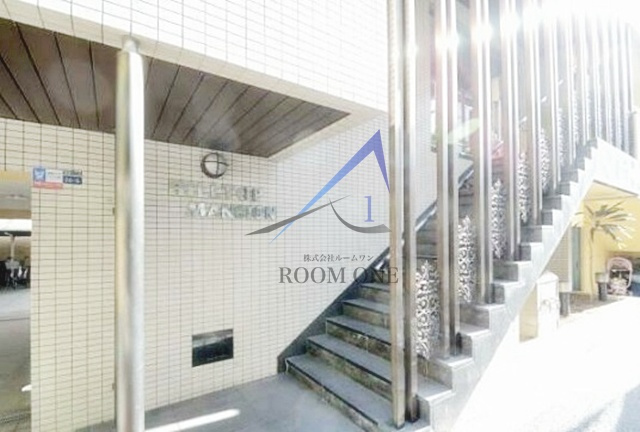 ヒルトップマンションのエントランス|エントランスです。