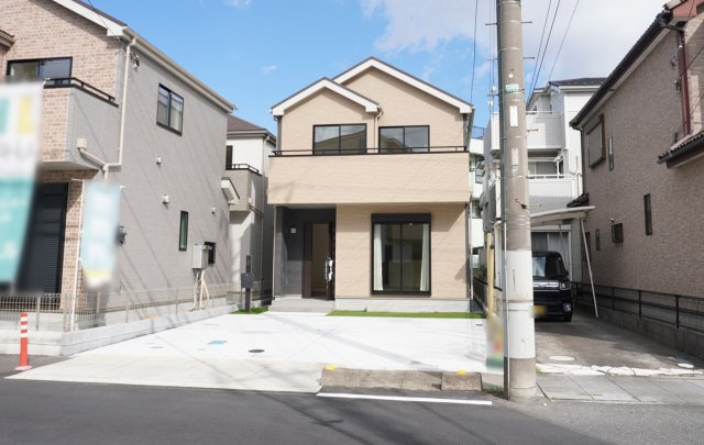 草加市稲荷4丁目 新築分譲住宅 全5棟 E号棟の外観