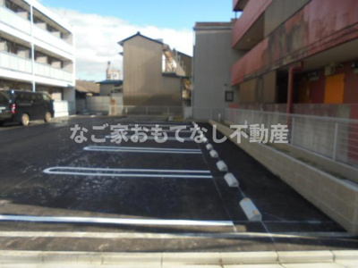 【駐車場】 | リブリ・Garden Quartz（リブリガーデンクォーツ）