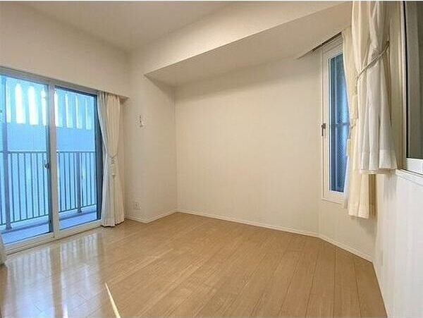 ナイスロイヤルタワー北四番丁のバルコニー