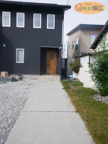 【玄関】 | 姫路市飾磨区西浜町3丁目　中古戸建