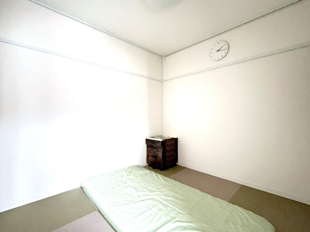 日栄マンションの洋室