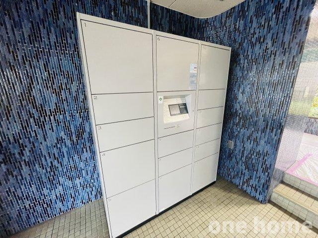 三国ハイツの設備|◆留守でも荷物の受け取りができる宅配ボックス完備！再配達の依頼する負担から解放されます！